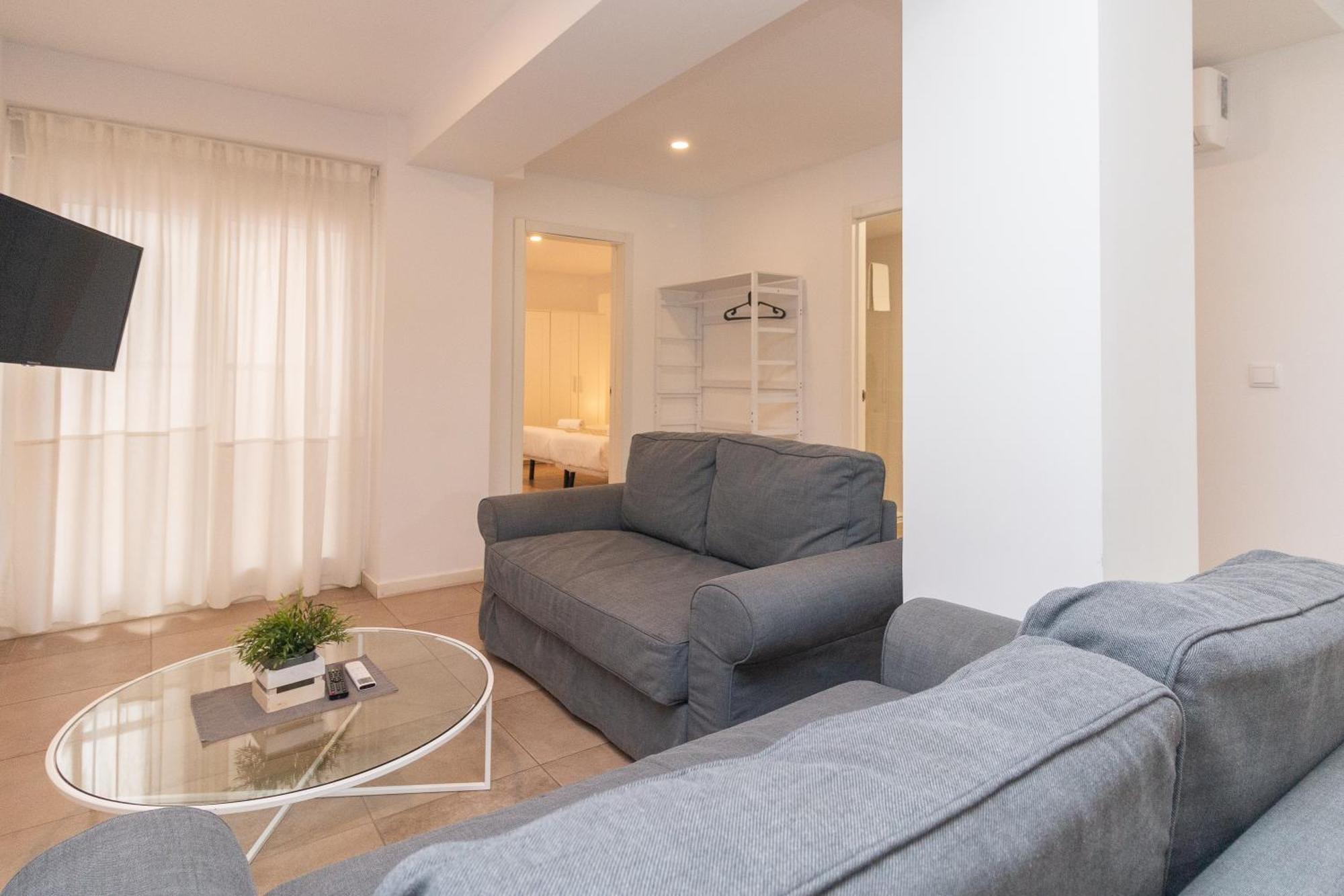 Bet Apartments - Abastos Valencia Bagian luar foto