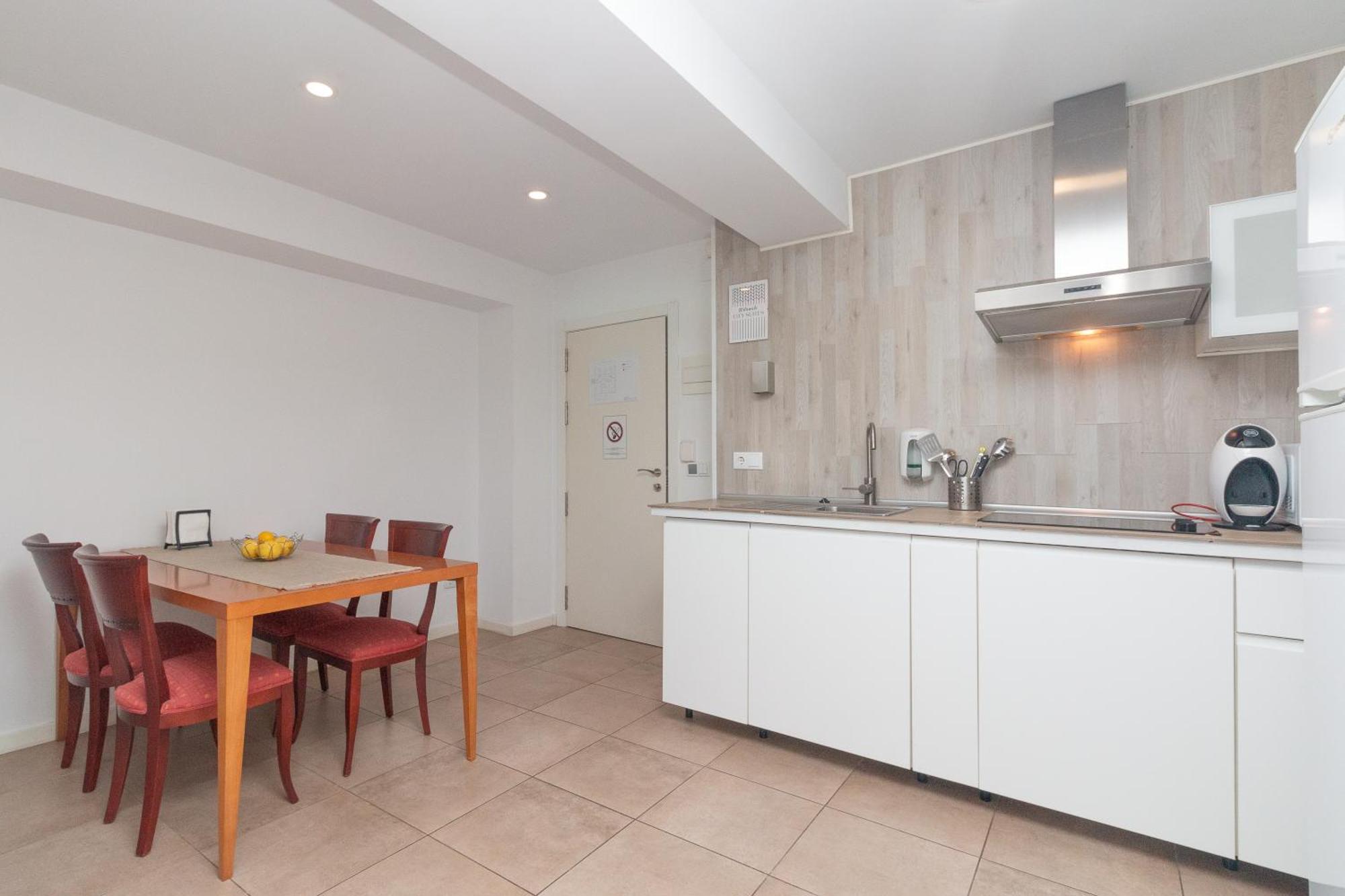 Bet Apartments - Abastos Valencia Ruang foto