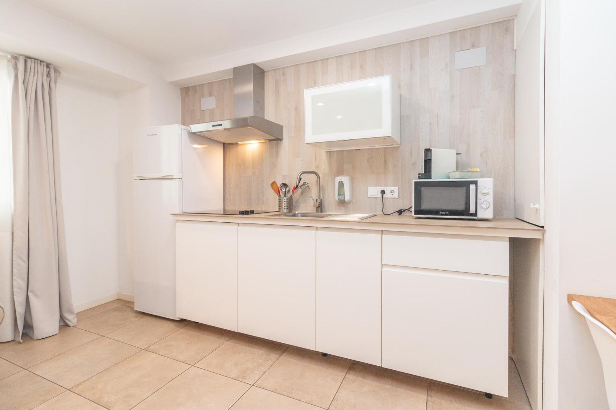 Bet Apartments - Abastos Valencia Bagian luar foto