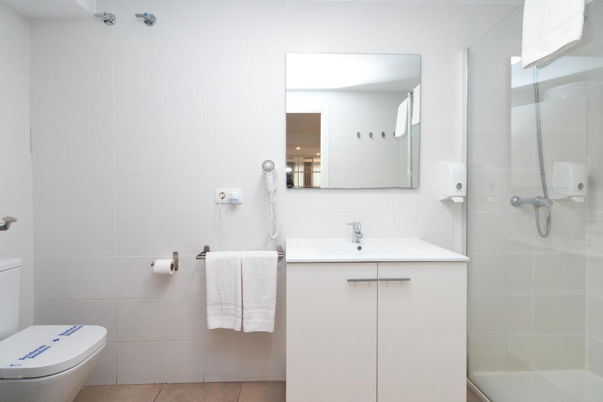 Bet Apartments - Abastos Valencia Bagian luar foto