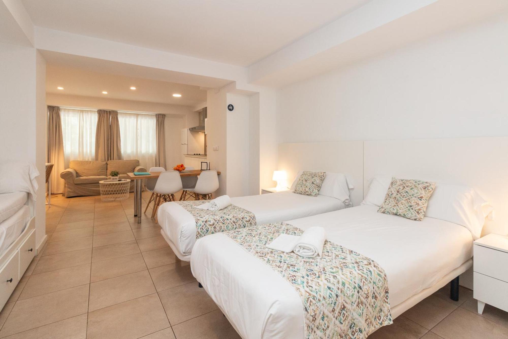 Bet Apartments - Abastos Valencia Ruang foto